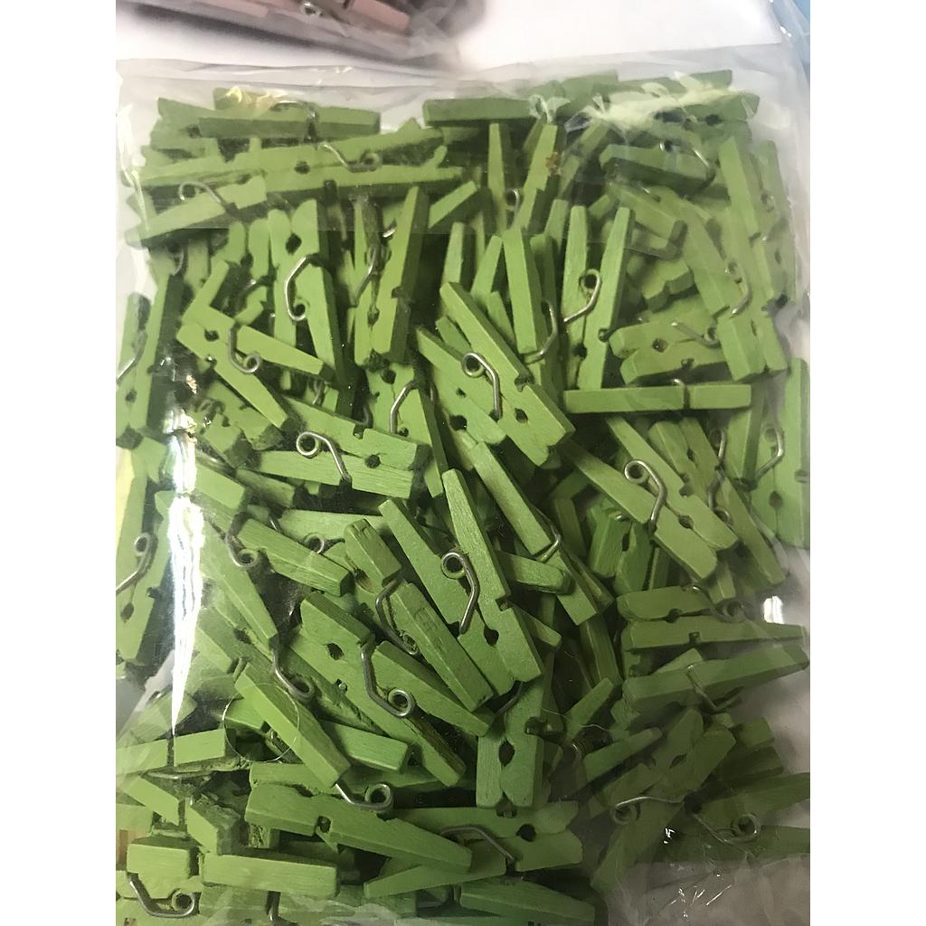 OBJETISTICA PIN VERDE